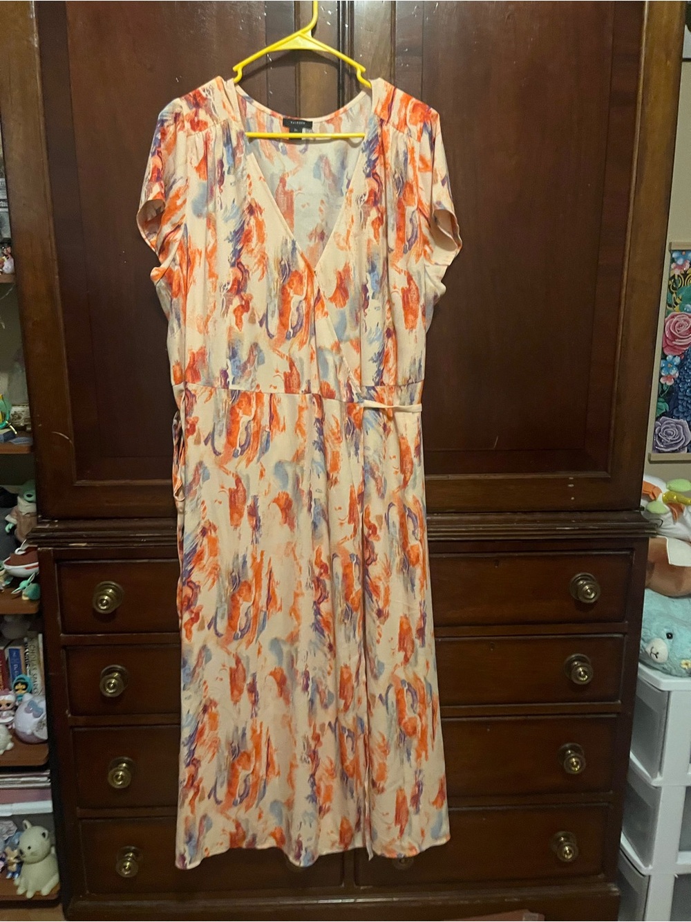 Halogen Cream Maxi Dress with Orange & Purple Abstract Print